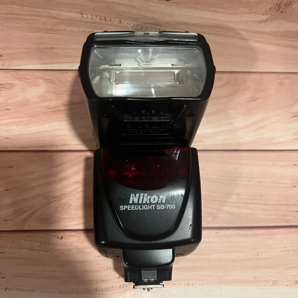 Nikon Speedlight 7b-700